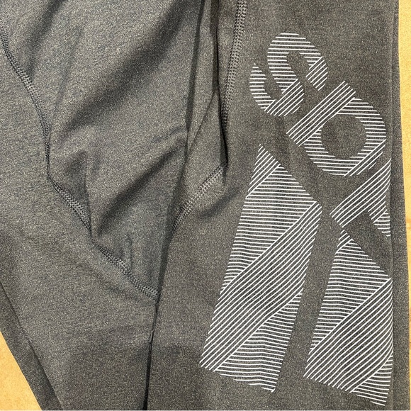 ADIDAS SET WOMENS - Picture 1 of 3